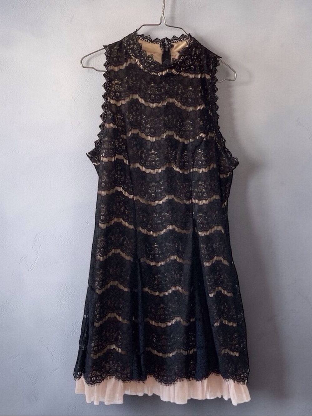 Trixxi Black Lace Overlay Blush Mini Dress | Mock Neck | Size 13 (Med/8)| 2010s